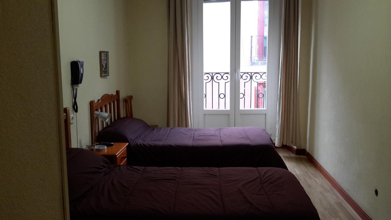 Hostal Rio Parana مدريد المظهر الخارجي الصورة
