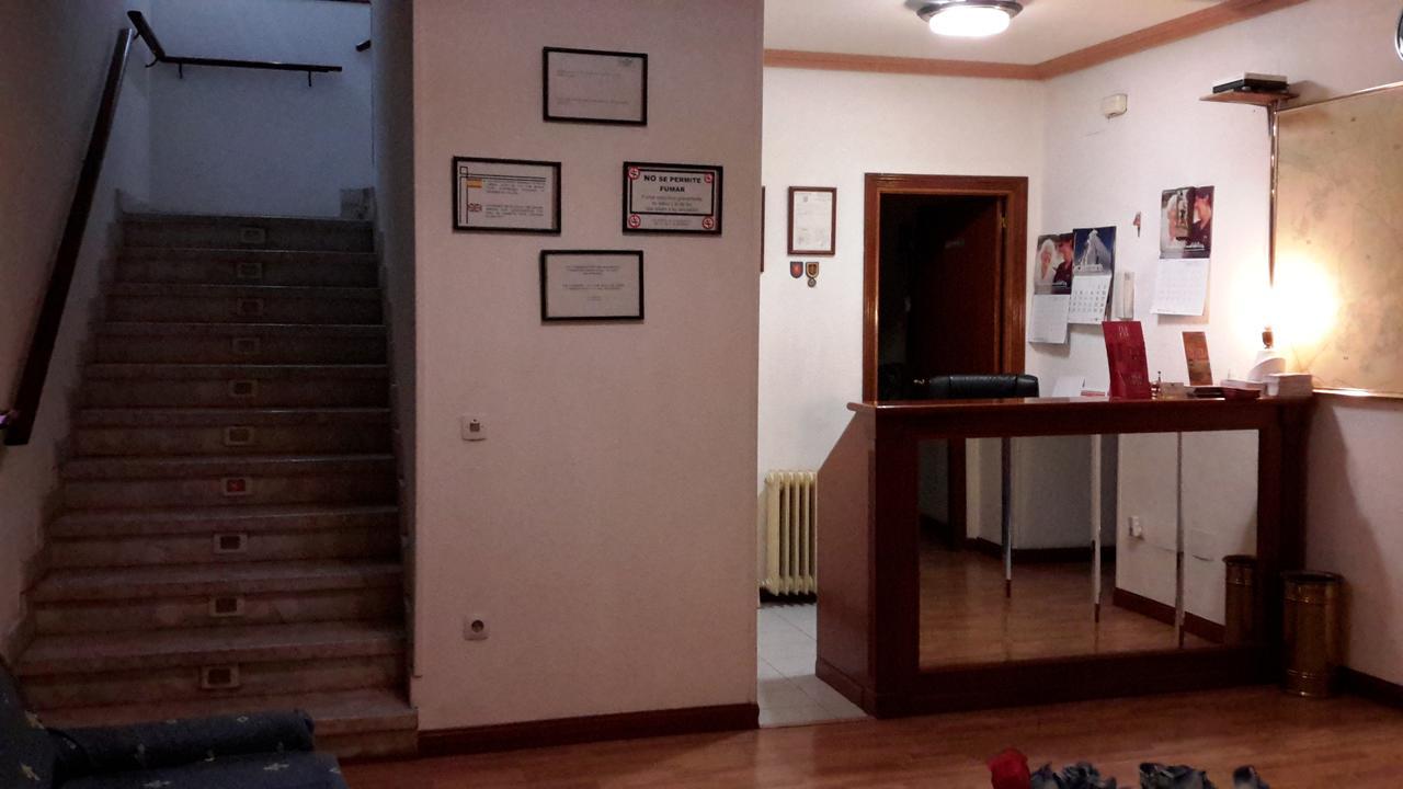 Hostal Rio Parana مدريد المظهر الخارجي الصورة