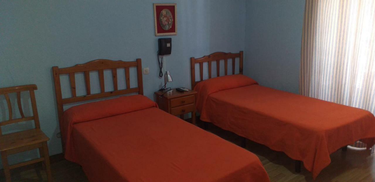 Hostal Rio Parana مدريد المظهر الخارجي الصورة